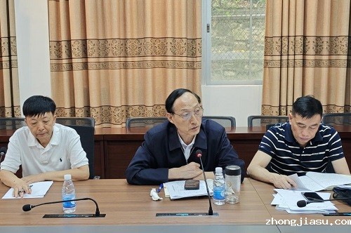 和飞讲话.jpg