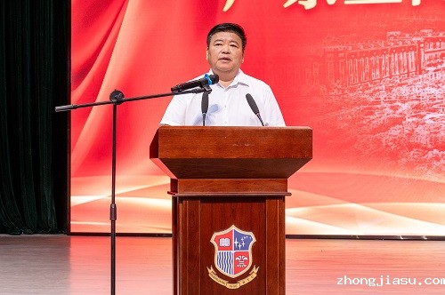 莫秀全讲话.JPG
