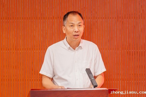 旷永青讲话.JPG