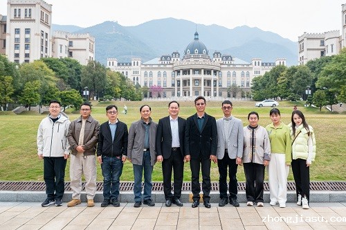 双方合影.JPG