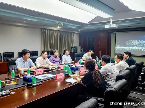 刘兴军一行走访肇庆宏旺金属实业有限公司.jpg