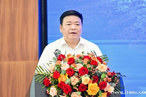 莫秀全作开班动员讲话.jpg