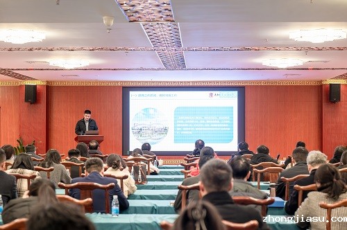 图书馆国学馆述职现场.jpg